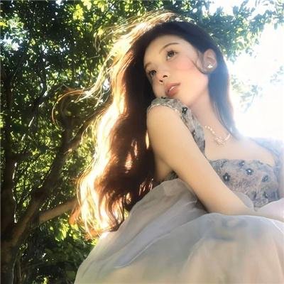 大明湖畔有人家