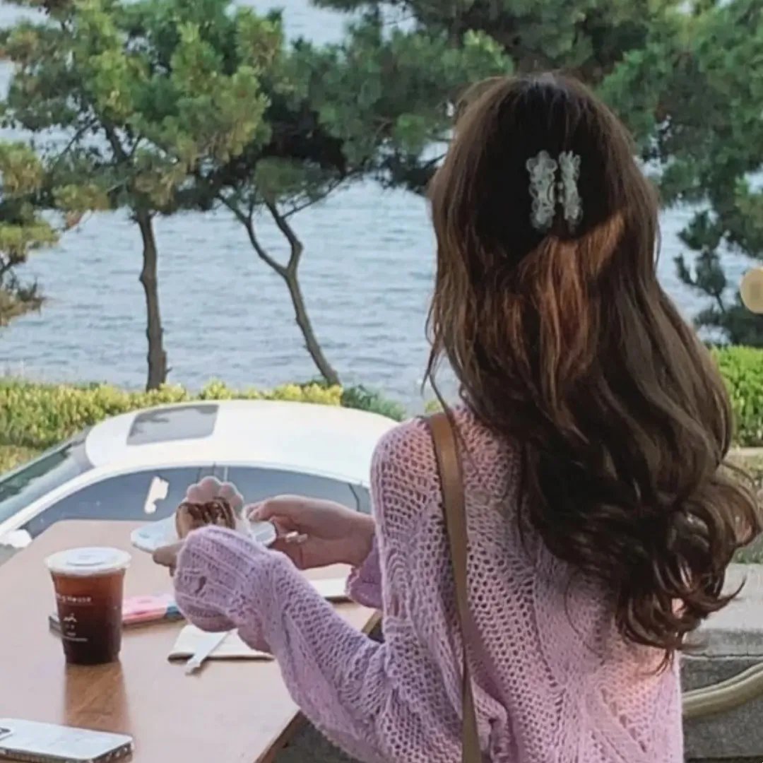 棉花云下的水圈